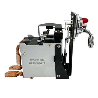 Single phase 420A CSP circuit breaker 300KVA front panel view