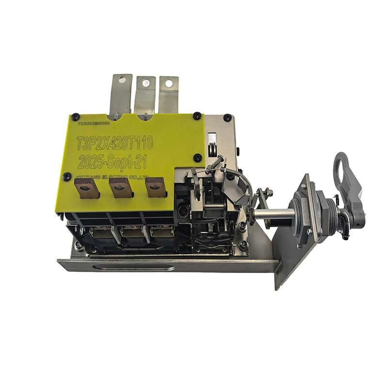 Top connection studs of three phase 420A CSP oil immersed circuit breaker 300KVA
